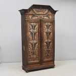 1748 1009 CUPBOARD